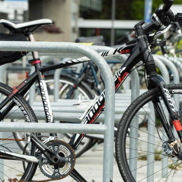 Cykelparkering til ethvert behov | Cykelstativer til skråparkering | Cykellæn med tværstiver | image #4 |  