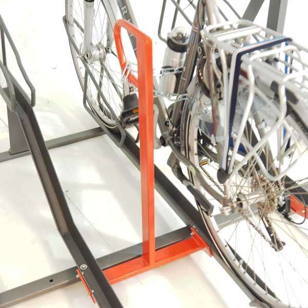 Cykelparkering til ethvert behov | Pladsbesparende cykelparkering | FalcoLevel Premium+, cykelparkering i 2 etager | image #11 |  FalcoLevel-Premium+-cykelparkering-i-2-etager
