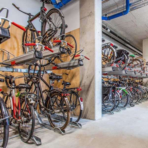 Cykelparkering til ethvert behov | Pladsbesparende cykelparkering | FalcoLevel Premium+, cykelparkering i 2 etager | image #2 |  
