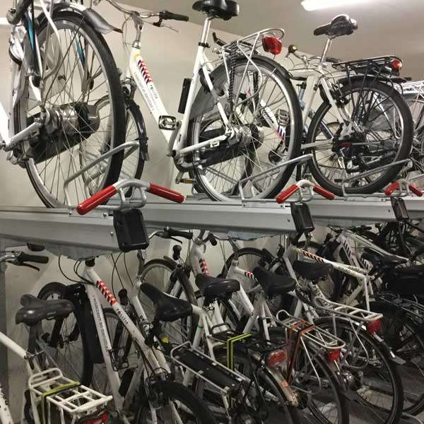 Cykelparkering til ethvert behov | Pladsbesparende cykelparkering | FalcoLevel Premium+, cykelparkering i 2 etager | image #14 |  