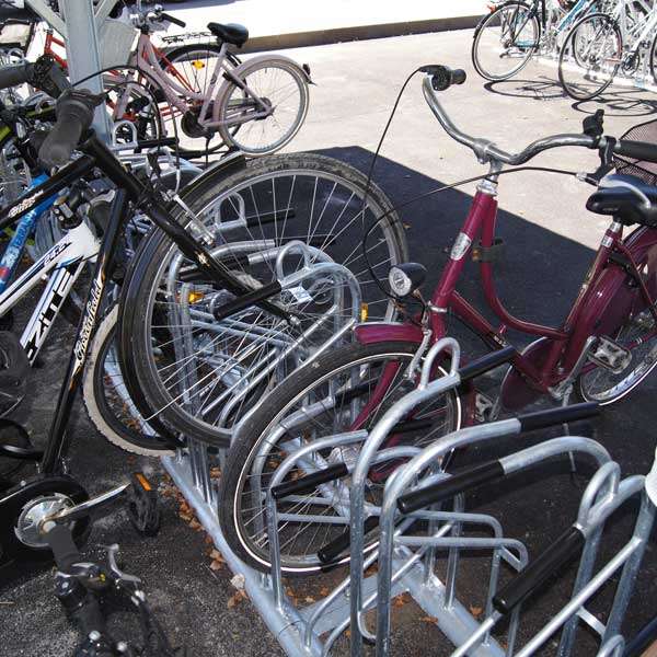 Cykelparkering til ethvert behov | Find professionelt cykelstativ hos Falco | Falco-ideal 2.0 dobbeltsidet cykelstativ | image #5 |  