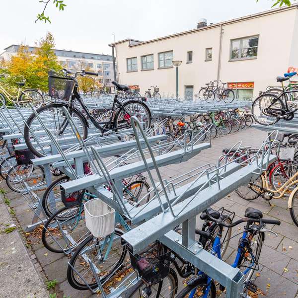 Cykelparkering til ethvert behov | Pladsbesparende cykelparkering | FalcoLevel Eco - Cykelstativ i 2 etager | image #7 |  