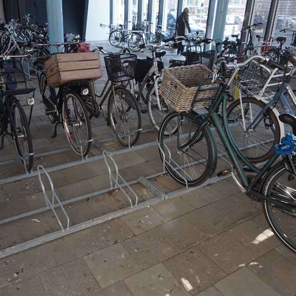 Cykelparkering til ethvert behov | Cykelstativer | FalcoSound Low enkeltsidet cykelstativ | image #4 |  