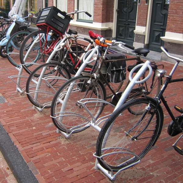 Cykelparkering til ethvert behov | Cykelstativer til skråparkering | Triangle-10 cykelstativ | image #7 |  
