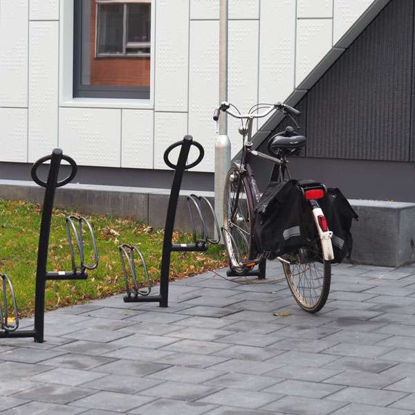Cykelparkering til ethvert behov | Find professionelt cykelstativ hos Falco | Triangle-10 cykelstativ | image #8 |  