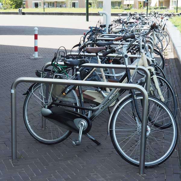 Cykelparkering til ethvert behov | Cykelstativer til skråparkering | Cykellæn i rustfrit stål | image #4 |  