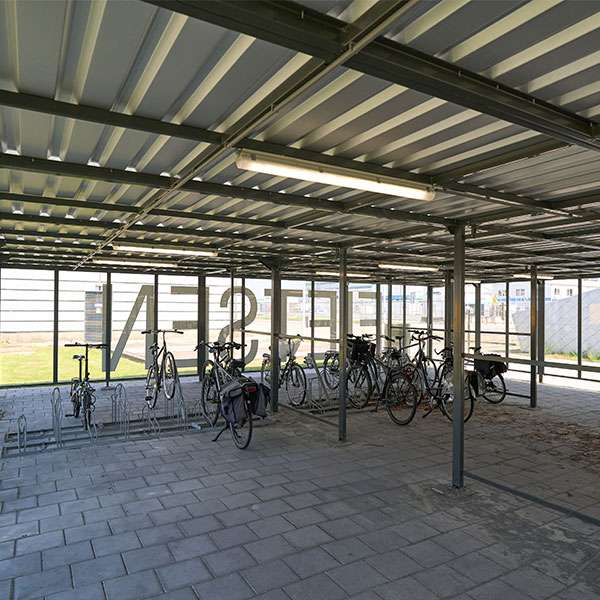 Project Amsterdam Lufthavn opruster på cykelparkering