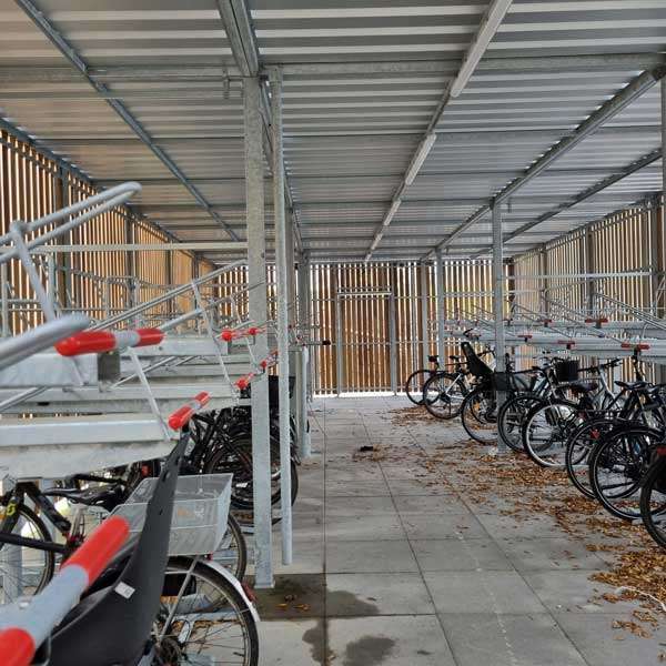 Danske Banks ansatte cykler på arbejde