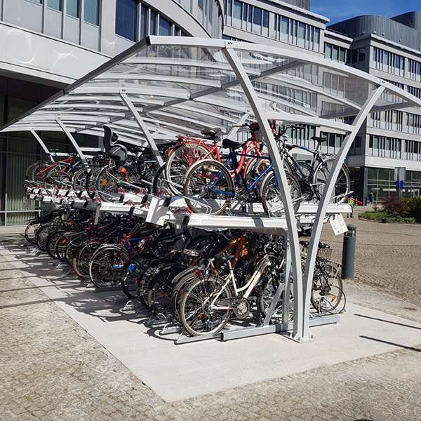 Etagecykelparkering på internationalt niveau