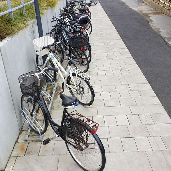 Cykelparkering ved havnefronten i Nørresundby