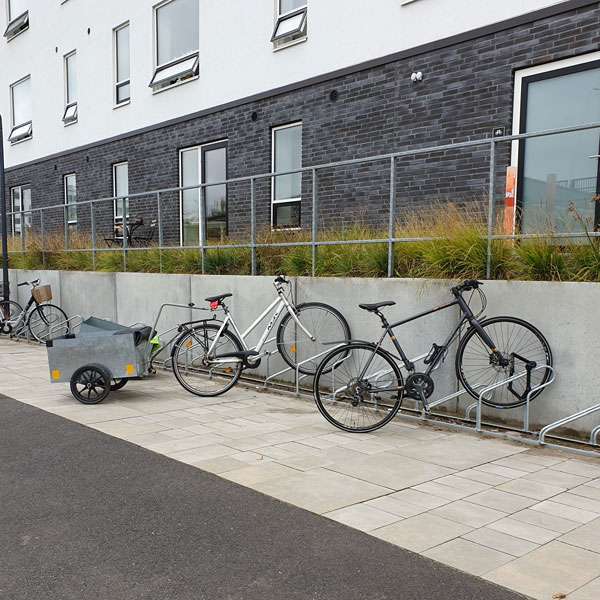 Cykelparkering ved havnefronten i Nørresundby