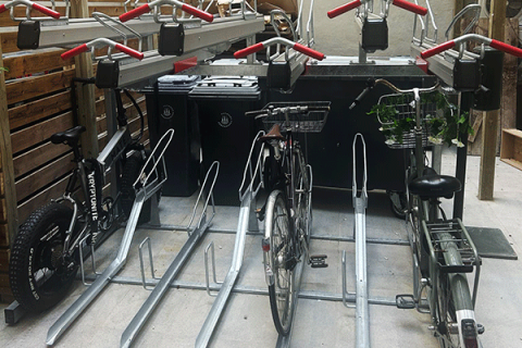 Cykelparkering med FalcoLevel Premium+