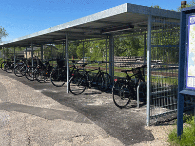 Kvistgård Station med ny cykelparkeringsløsning