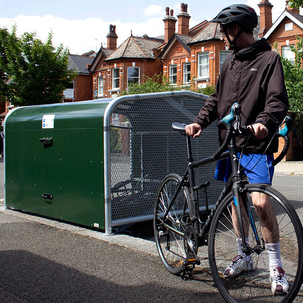 Cykling er populært. Men hvor skal vi stille alle disse cykler?