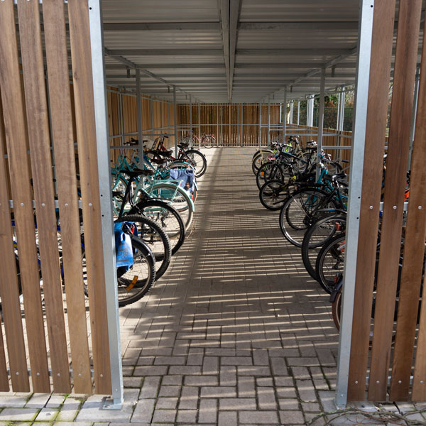 Det fleksible FalcoLok-500 cykelskur er ideelt til skole