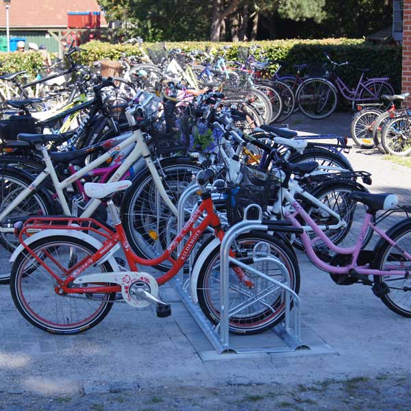 KAB og Falco A/S kræser for cyklisterne