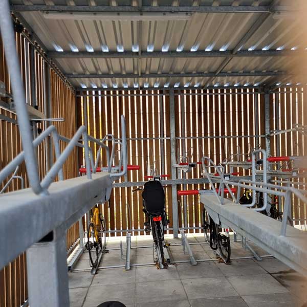 Danske Banks ansatte cykler på arbejde