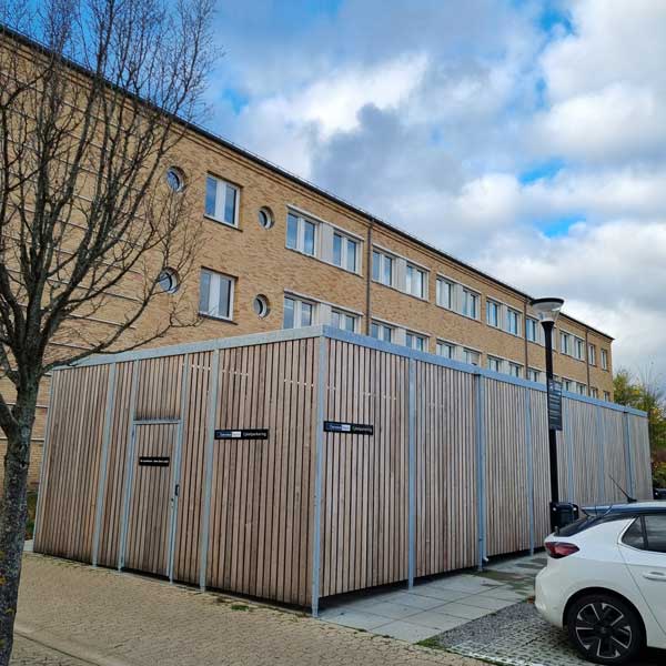 Danske Banks ansatte cykler på arbejde