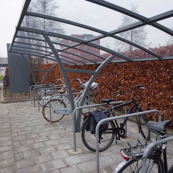 Overdækket cykelparkering til Alprokon