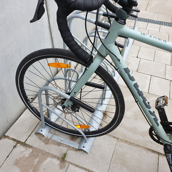 Cykelparkering ved havnefronten i Nørresundby