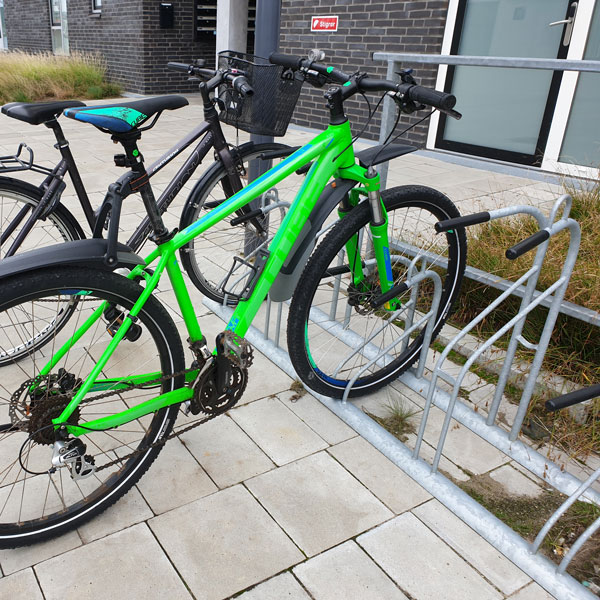 Cykelparkering ved havnefronten i Nørresundby