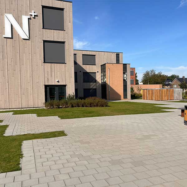 Skole udvider cykeloverdækning med en fleksibel Falco-løsning