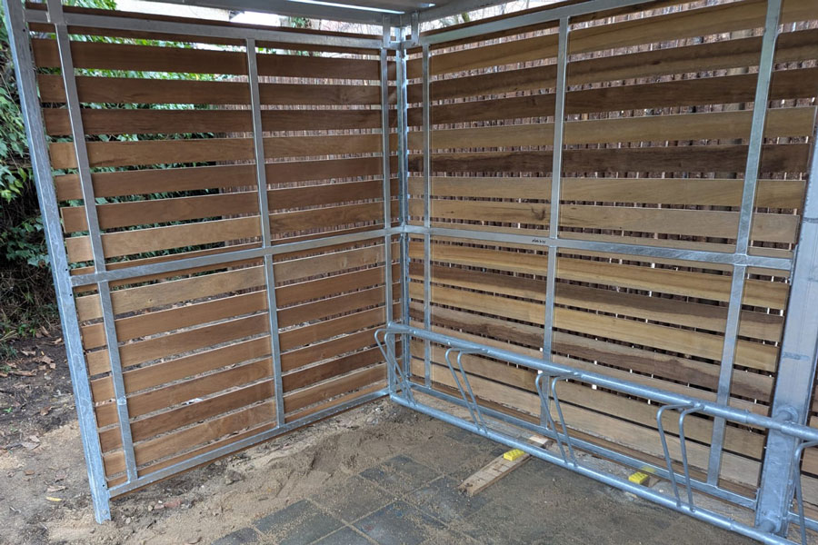 Cykelparkering med overdækning til Heerup Skole i Vanløse