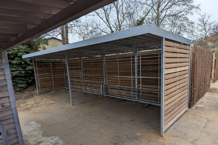 Cykelparkering med overdækning til Heerup Skole i Vanløse