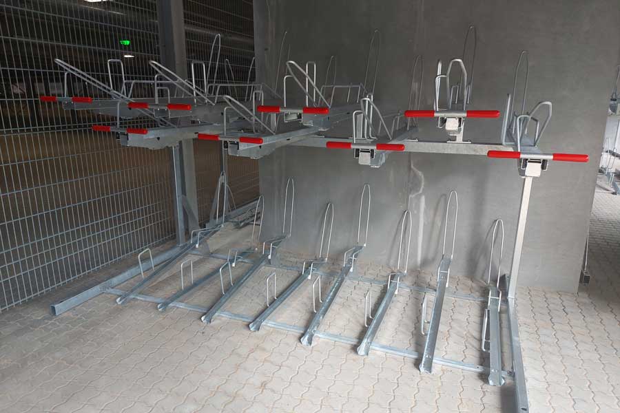 162 etagecykelparkeringspladser – tilpasset rummet