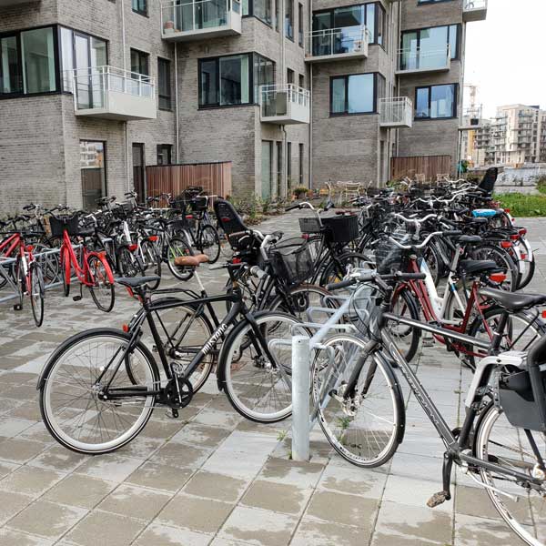 Cykelparkering på Islands Brygge – 202 pladser i FalcoDK
