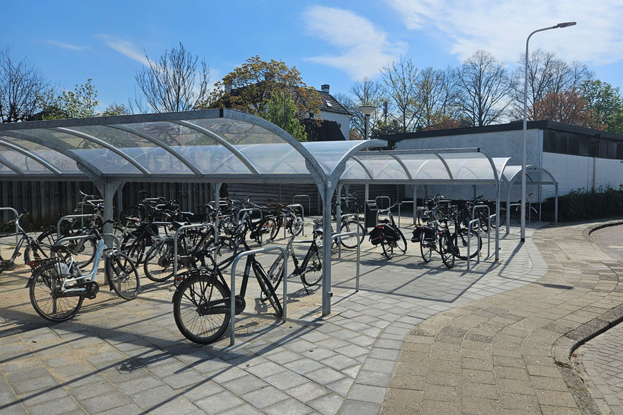 Fremtidssikret cykelparkering ved et regionalt busknudepunkt