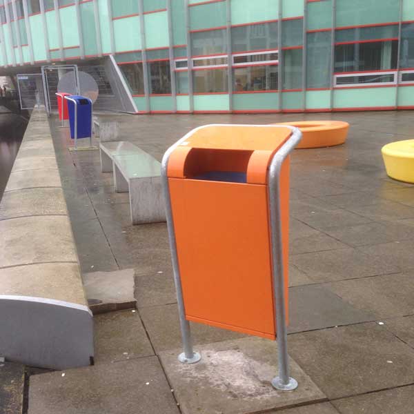 Straatmeubilair afvalbak FalcoJona