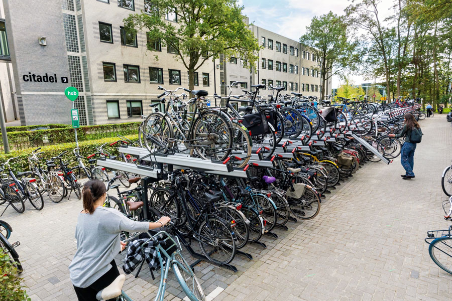 FalcoLevel, cykelparkering i 2 etager